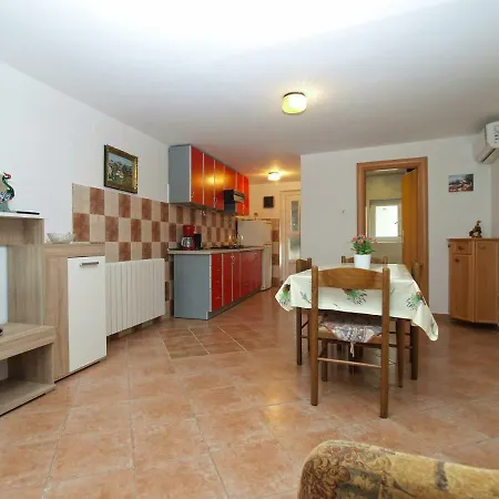 Valbandon 28 Appartement *
