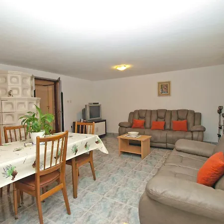 Valbandon 28 Lägenhet *